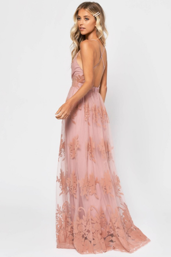 promenade-maxi-dress-blush-2__17287.1579129755.1280.1280